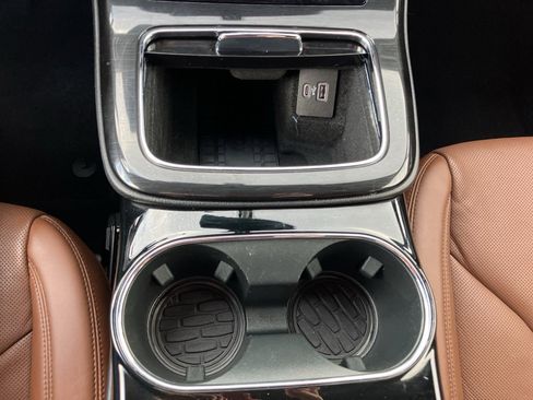 Used 2023 Lincoln Nautilus Reserve w/ Equipment Group 201A image 18