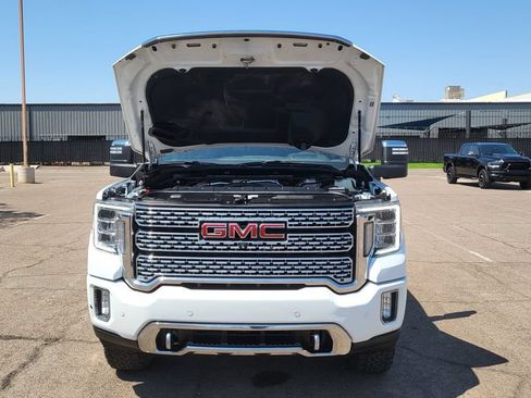 Used 2022 GMC Sierra 2500 Denali w/ Denali Ultimate Package AWD/4WD image 44