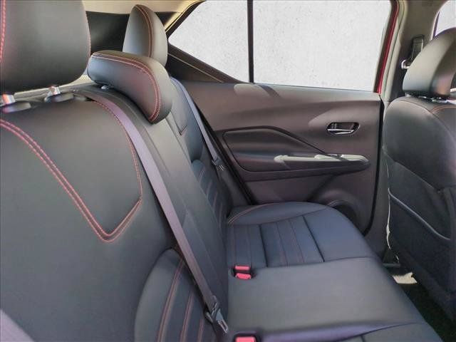 Used 2019 Nissan Kicks SR w/ SR Premium Package FWD image 18
