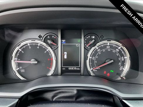 Used 2023 Toyota 4Runner Limited RWD image 15