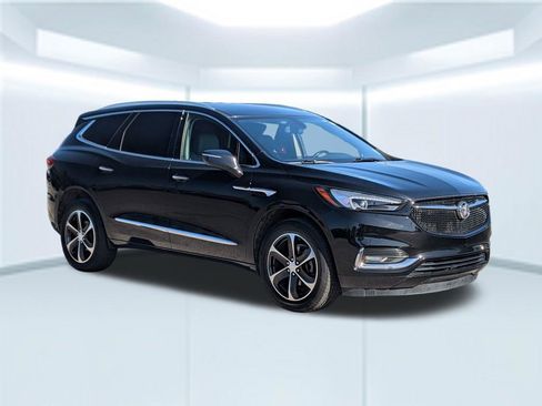 Used 2020 Buick Enclave Essence w/ Sport Touring Edition image 8