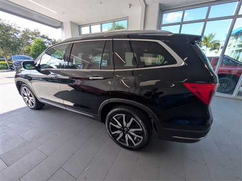 Used 2021 Honda Pilot Elite image 10