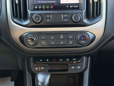 Used 2022 GMC Canyon Denali image 24