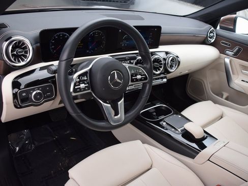 Certified 2023 Mercedes-Benz CLA 250 image 21