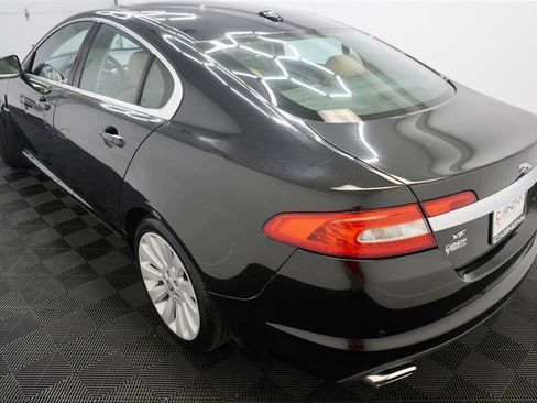 Used 2009 Jaguar XF Luxury image 6