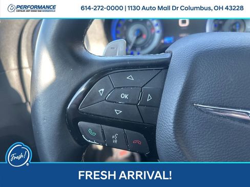 Used 2016 Chrysler 300 S w/ 300S Premium Group image 19