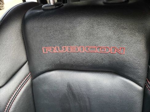 Used 2020 Jeep Gladiator Rubicon AWD/4WD image 36