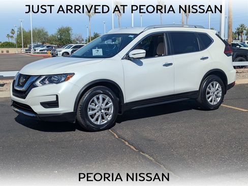 Used 2019 Nissan Rogue SV FWD image 1