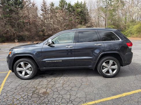 Used 2014 Jeep Grand Cherokee Overland image 3