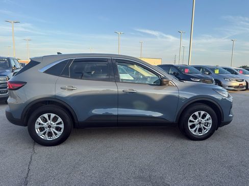 Used 2023 Ford Escape Active AWD/4WD image 4