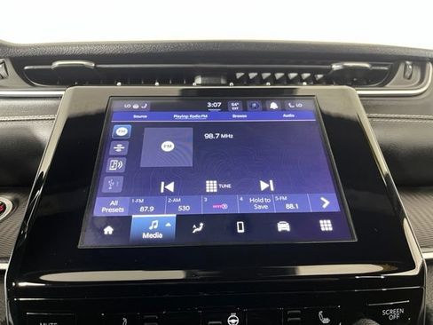 Used 2023 Jeep Grand Cherokee L Laredo AWD/4WD image 29