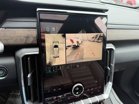 New 2026 GMC Acadia Denali Ultimate w/ LPO, Rugged Package AWD/4WD image 40