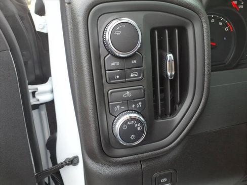 New 2026 GMC Sierra 1500 Pro image 12