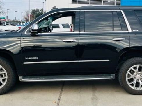 Used 2016 GMC Yukon SLE w/ Convenience Package image 6