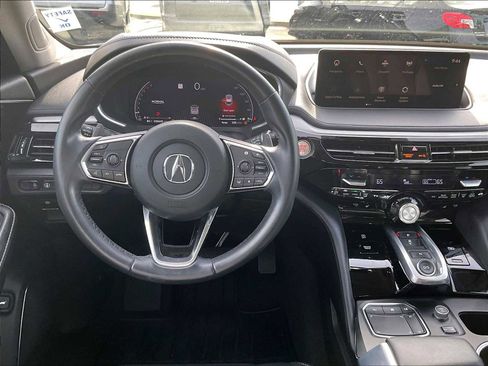 Used 2023 Acura MDX SH-AWD w/ Technology Package image 8