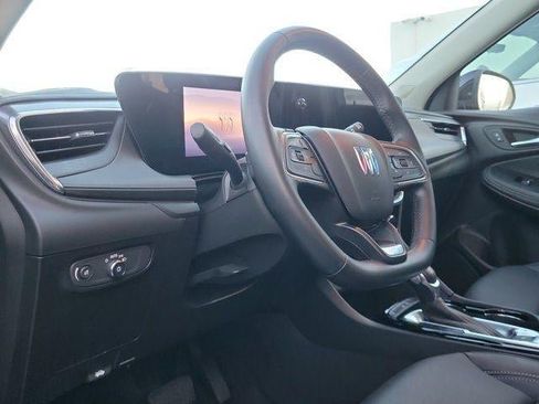 Used 2024 Buick Encore GX Sport Touring FWD image 11