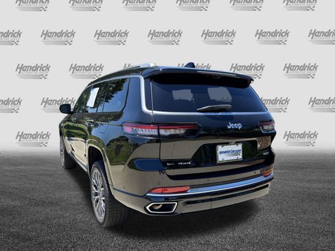 Used 2023 Jeep Grand Cherokee L Summit AWD/4WD image 8
