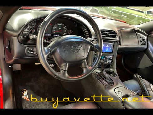 Used 2003 Chevrolet Corvette Coupe w/ Preferred Equipment Group image 13