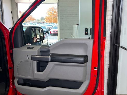 Used 2019 Ford F150 XLT w/ Equipment Group 301A Mid image 13