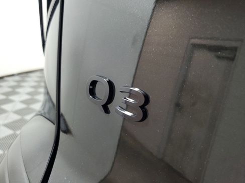 New 2026 Audi Q3 quattro 2.0T AWD/4WD image 8