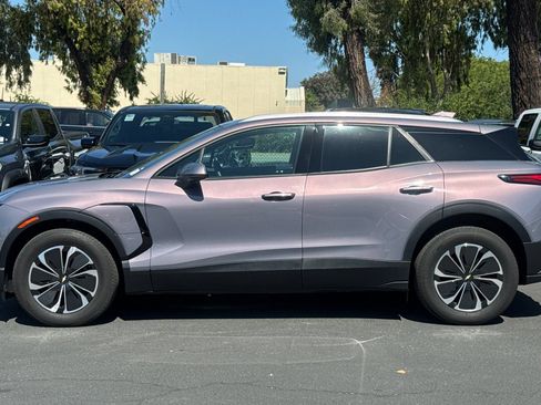 Used 2024 Chevrolet Blazer EV LT AWD/4WD image 8