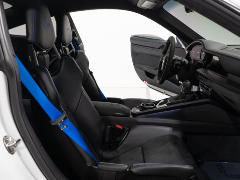 Used 2022 Porsche 911 GT3 RWD image 57
