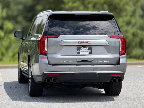 Used 2021 GMC Yukon XL Denali w/ Denali Ultimate Package AWD/4WD image 5