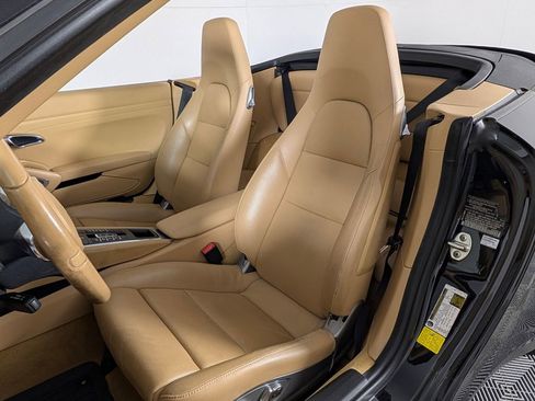 Used 2012 Porsche 911 Carrera S RWD image 5