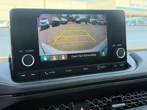 Used 2025 Honda Accord SE image 22
