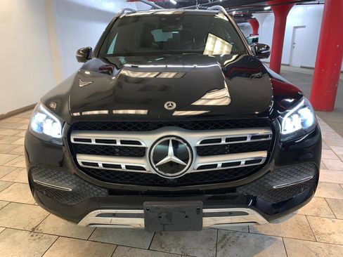 Used 2022 Mercedes-Benz GLS 450 4MATIC image 3