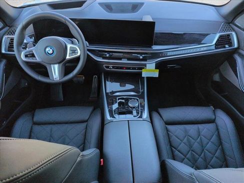 New 2026 BMW X5 xDrive50e image 15