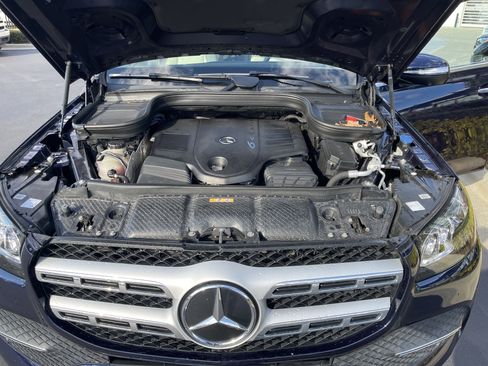 Certified 2022 Mercedes-Benz GLS 450 4MATIC image 36