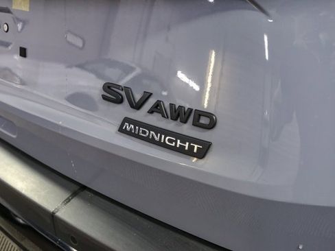 Used 2023 Nissan Rogue SV w/ SV Premium Package image 9