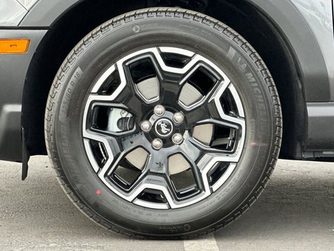 New 2025 Ford Bronco Sport Outer Banks image 24