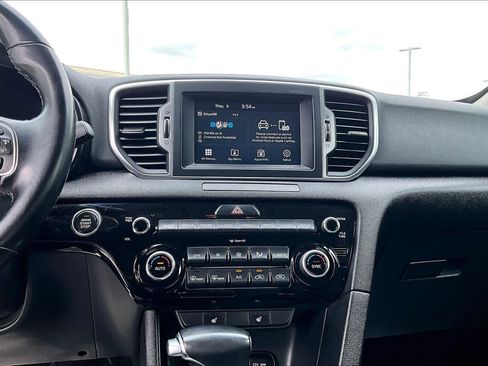 Used 2018 Kia Sportage EX AWD/4WD image 35