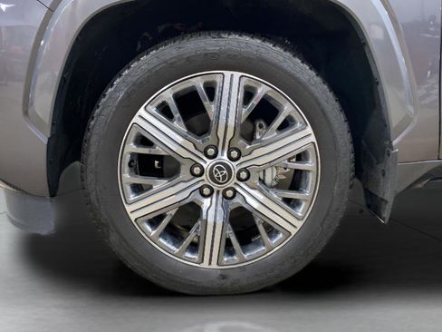 Used 2024 Toyota Sequoia Capstone image 35