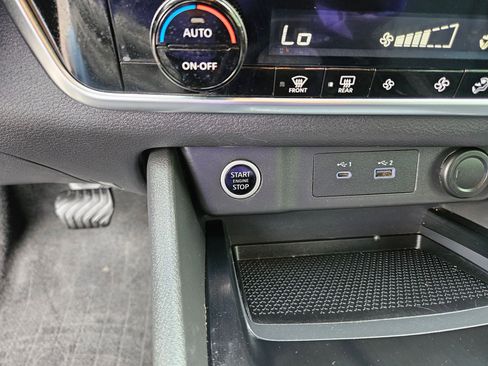 Used 2022 Nissan Rogue SV AWD/4WD image 21