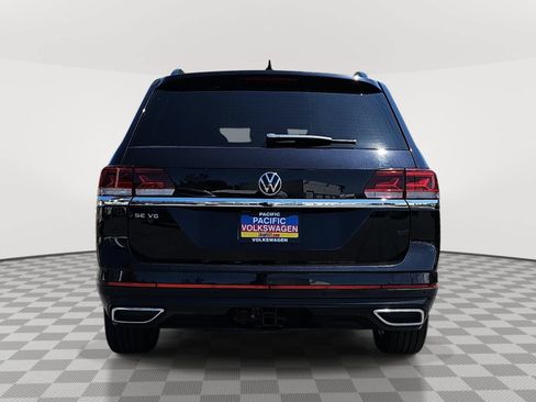 Used 2021 Volkswagen Atlas SE w/ Panoramic Sunroof Package FWD image 6