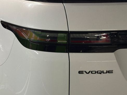 New 2026 Land Rover Range Rover Evoque S AWD/4WD image 24