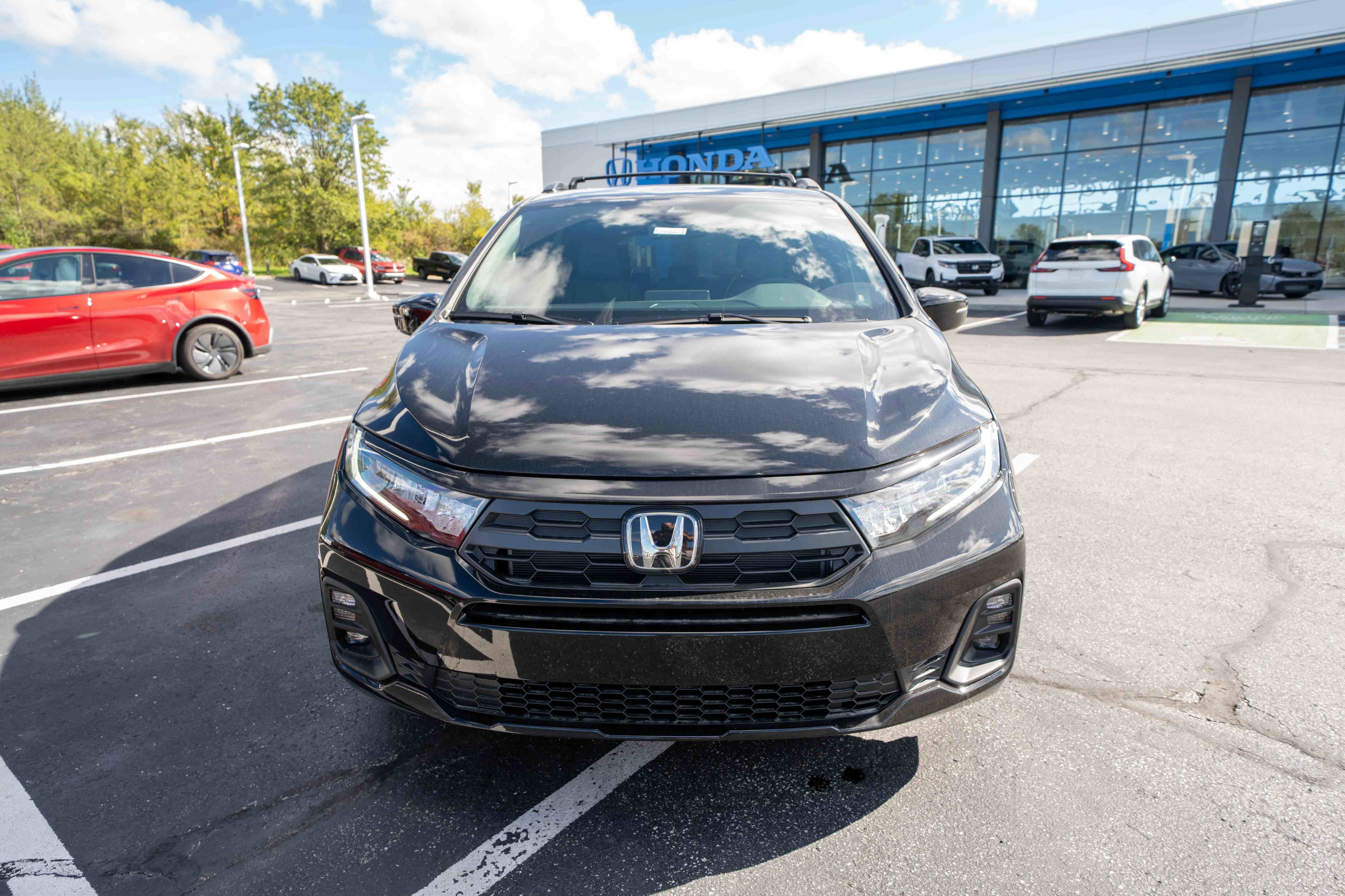 New 2026 Honda Odyssey Sport-L image 2