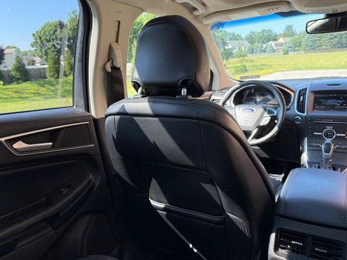 Used 2015 Ford Edge Sport w/ Equipment Group 401A AWD/4WD image 30