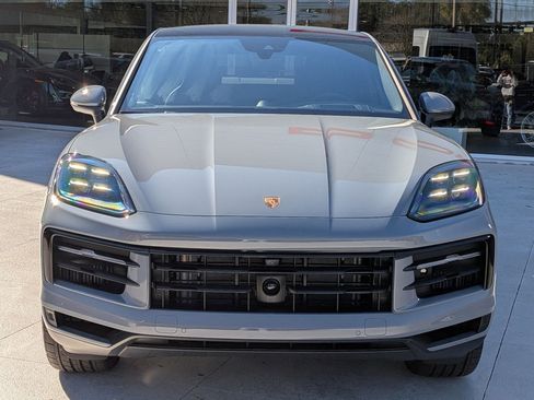 New 2026 Porsche Cayenne Coupe AWD/4WD image 6