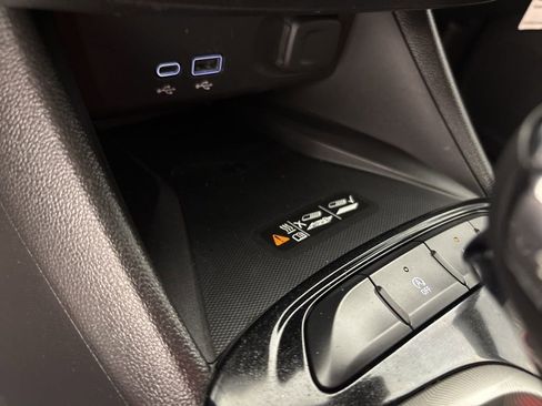 Used 2024 Buick Envista Sport Touring w/ Convenience I Package image 40