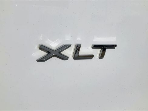 Used 2019 Ford Transit 350 XLT RWD image 10