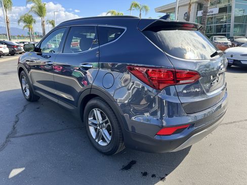 Used 2017 Hyundai Santa Fe Sport image 8