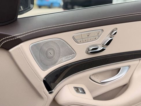 Used 2020 Mercedes-Benz S 560 4MATIC Sedan image 37