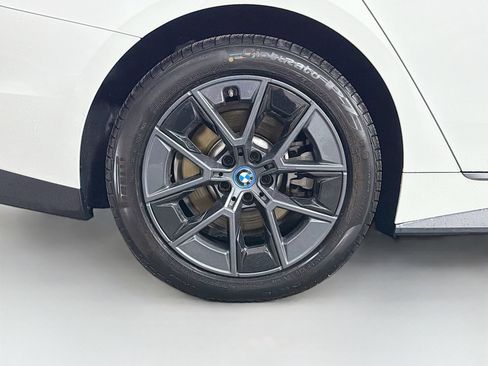 Used 2024 BMW i4 xDrive40i image 34