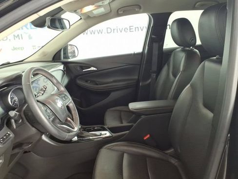 Used 2022 Buick Encore GX Essence w/ Advanced Technology Package AWD/4WD image 12