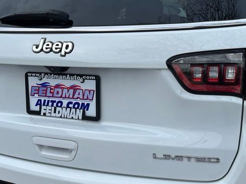Used 2022 Jeep Compass Limited image 33