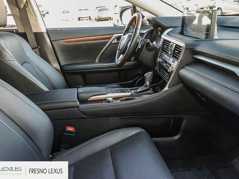 Used 2021 Lexus RX 350L Premium w/ Premium Package image 12